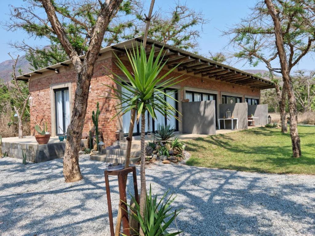 נלספרויט Crocodile Sands River Lodge מראה חיצוני תמונה